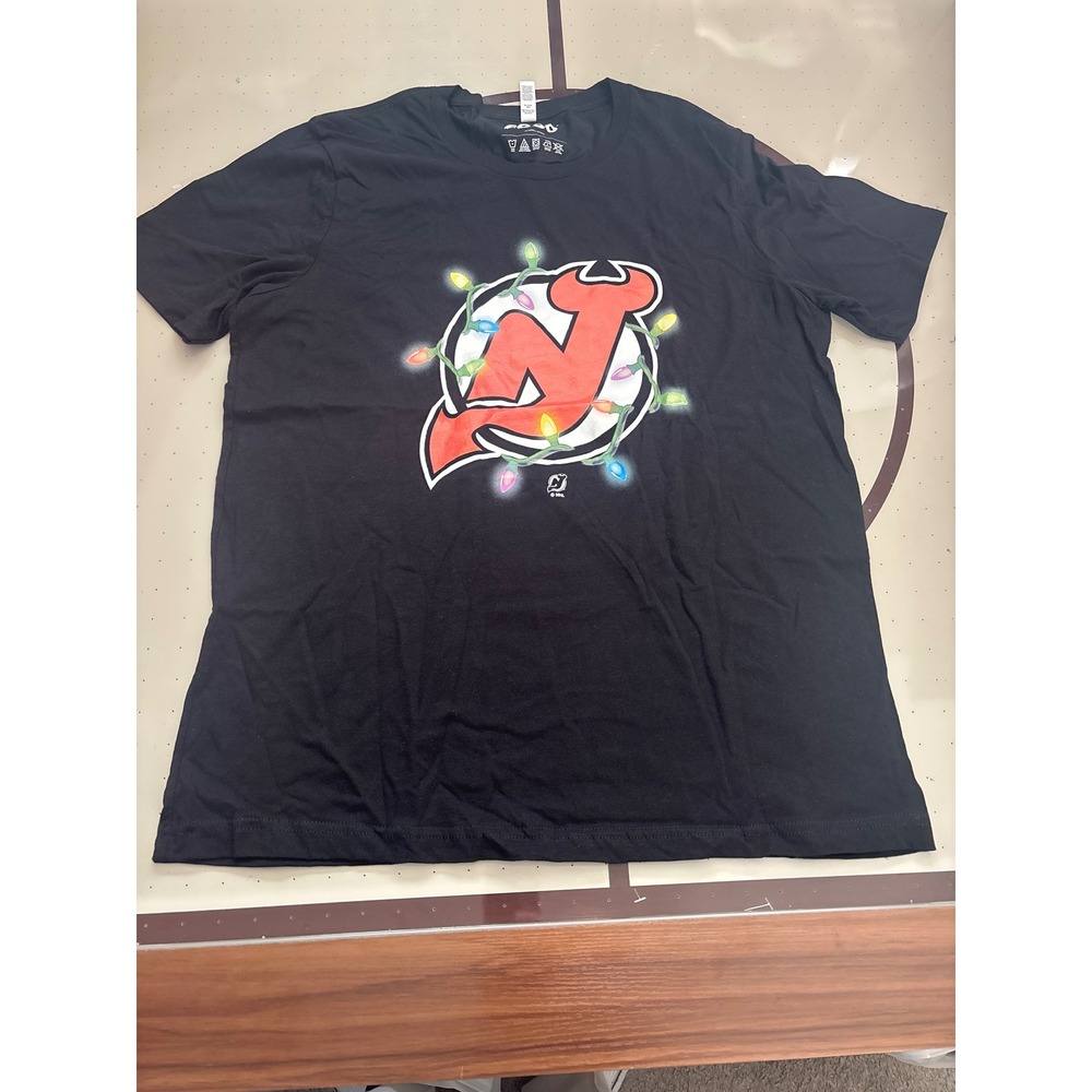 082 FOCO New Jersey Devils NHL Christmas Lights Graphic T-Shirt Black Mens XL